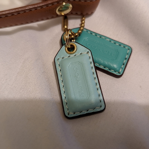 Lot of two Coach wallet/purses. - Picture 3 of 11